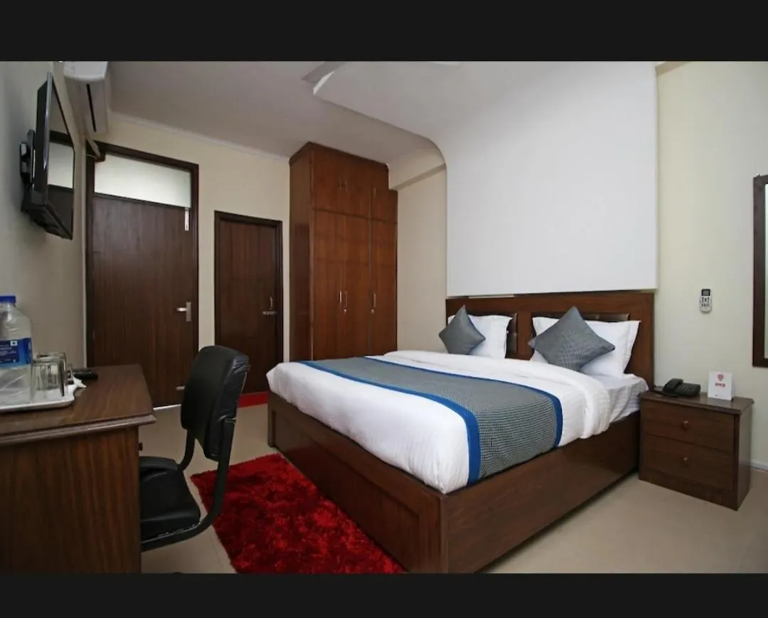 Surya Palace Hotel New Delhi